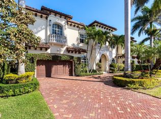951 Iris Dr, Delray Beach, FL 33483