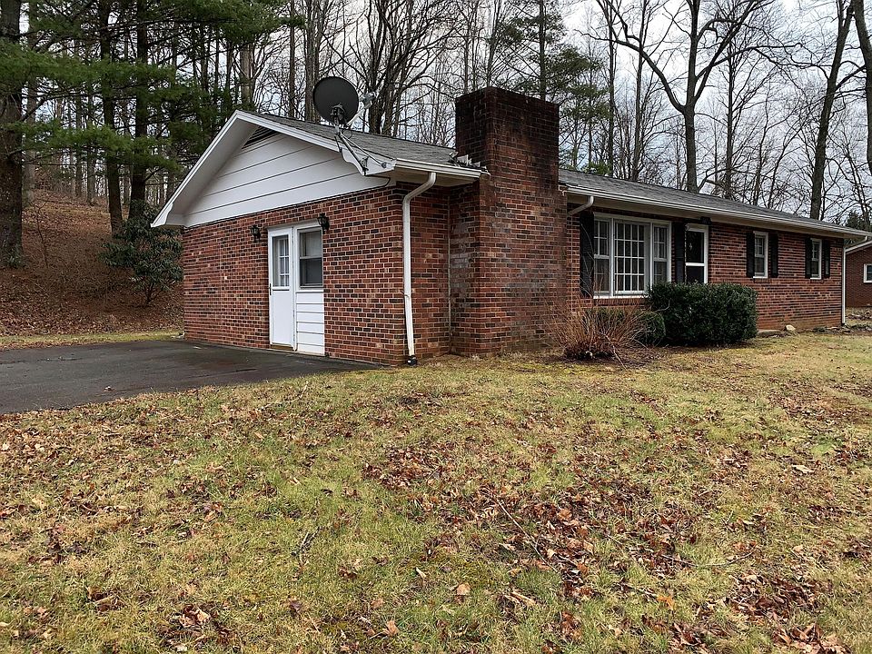 1st image of 141 Waddell Ave