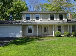40 Berchman Dr, Rochester, NY 14626