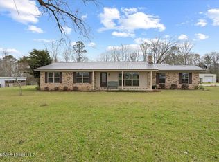623 Little Rock Rd, Waynesboro, MS 39367