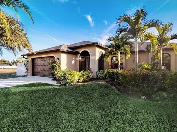 132 SE 27th Ter, Cape Coral, FL 33904