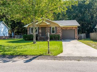 143 Heather Dr, Summerville, SC 29486