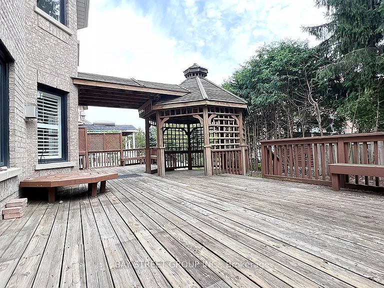 49 Forester Cres — Photo 28
