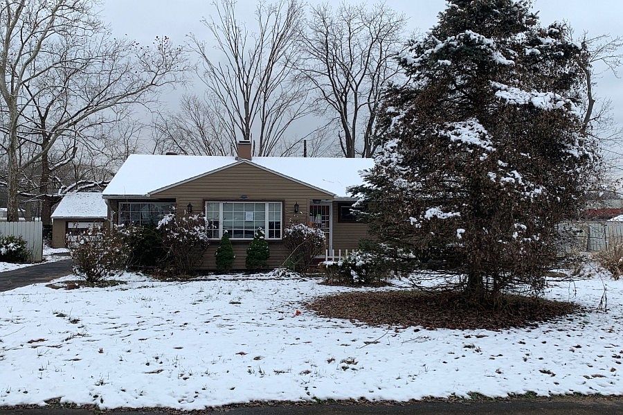 1st image of 266 Derby Ave