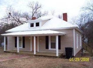 605 Fix St, Burlington, NC 27215