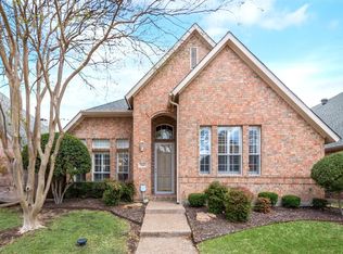 7043 Spruce Creek Ln, Dallas, TX 75252