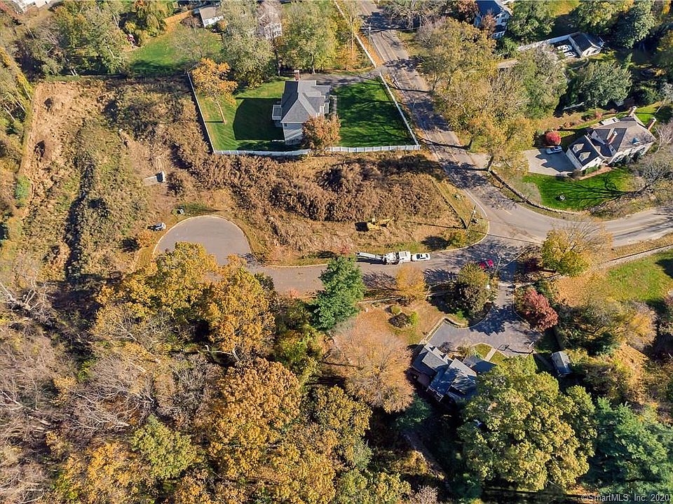 1st image of 44 Hamlet Hill Ln