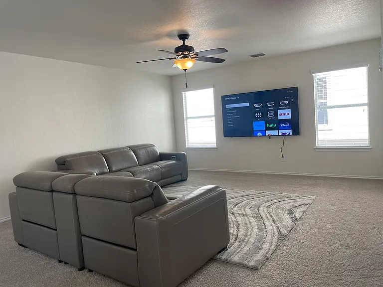 3738 Gallery Wls — Photo 18