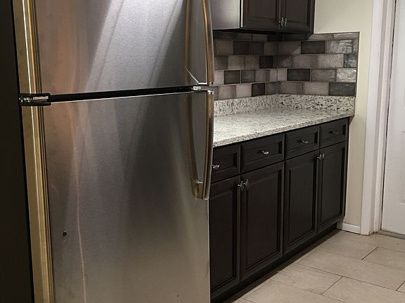 4th image of 1503 E Navajo Ave APT B