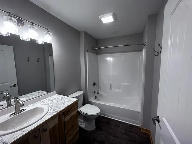 404 W Walnut Ct E #11A — Photo 22