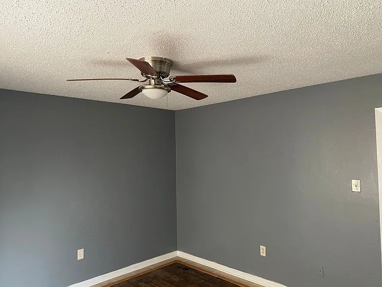 8433 Governor Dr — Photo 7