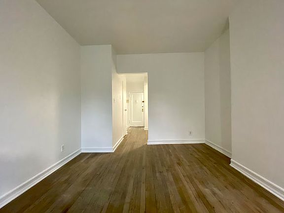 4th image of 343 W 21st St APT 3C