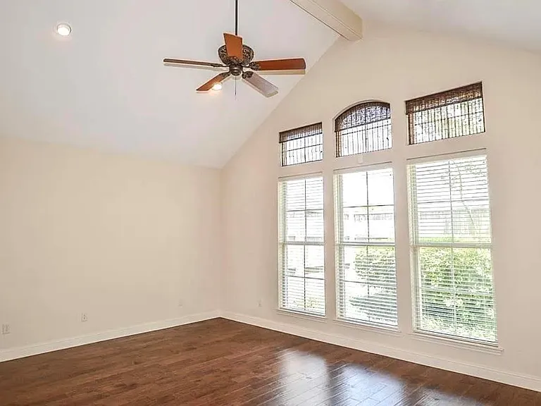 3590 Prescott Dr — Photo 11