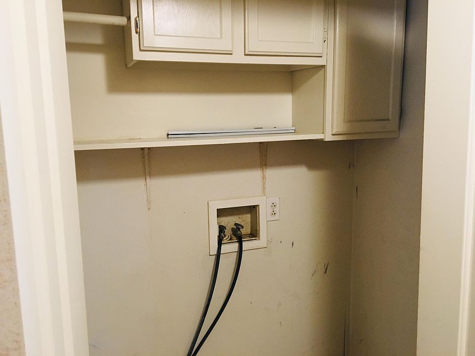 1st image of 10808 E 25th Ter S