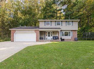 4515 Southgate Ln, Adrian, MI 49221
