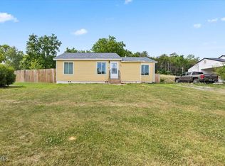 82 Greenway St, Greeneville, TN 37743