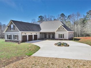 167 Redbone Run, Barnesville, GA 30204