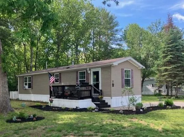 72 Golden Era Circle, Alfred, ME 04002