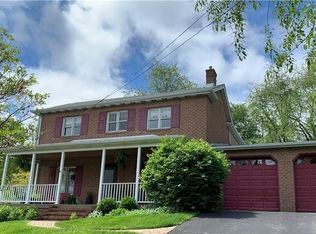 4096 Glasgow Rd, Valencia, PA 16059