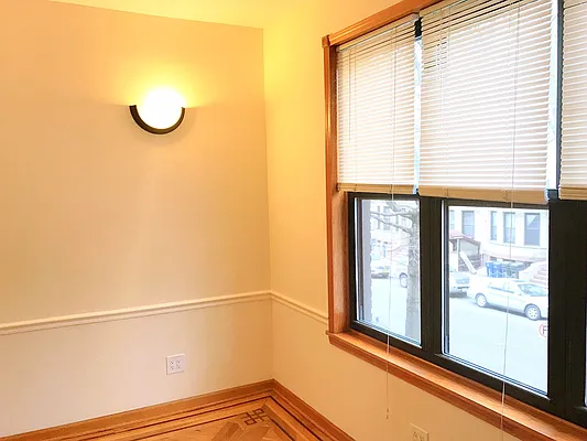 Rented by Rapid Realty Cobble Hill | media 2