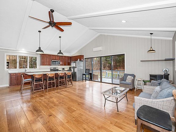 2nd image of 117 Stage Road