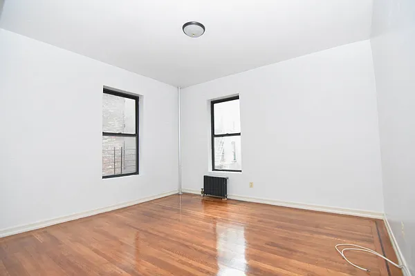 Rented by Bohemia Realty Group | media 2