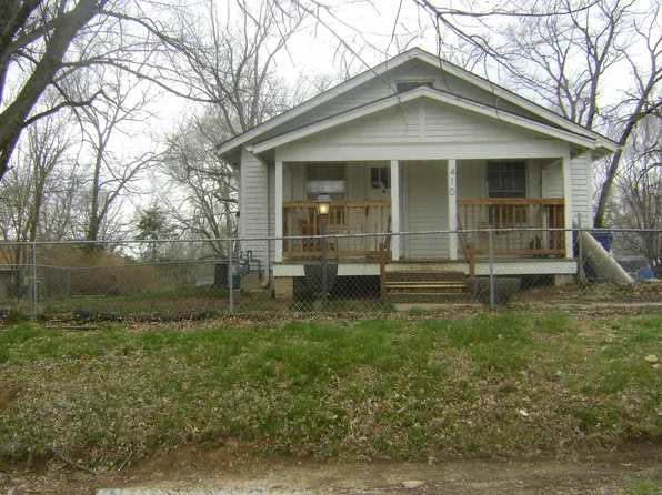 410 Union St, Oskaloosa, KS 66066