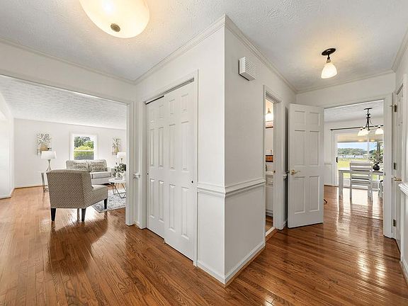 4th image of 302 Wildey Rd