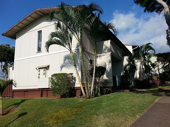 front view of townhome