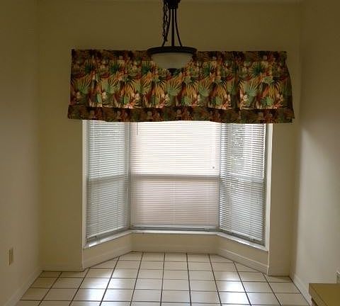 5th image of 237 Quayside Cir