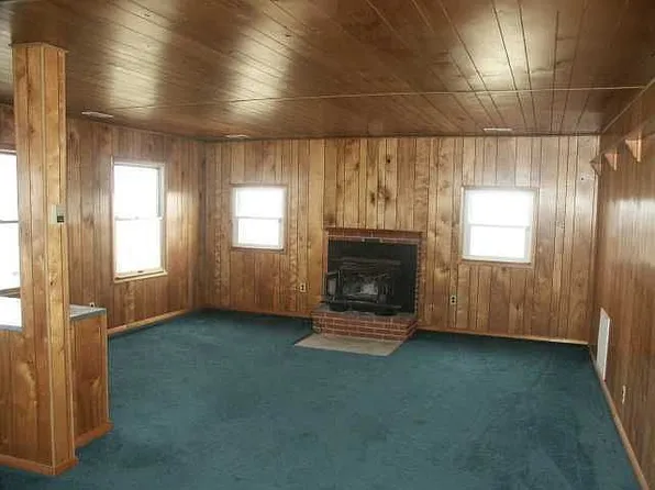 14785 Crownover Mill Rd, New Holland, OH 43145