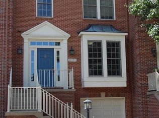20395 Marguritte Sq, Sterling, VA 20165