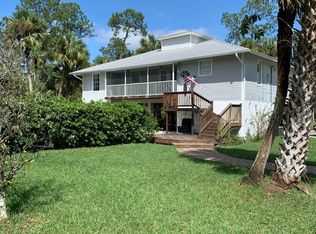 560 11th St SW, Naples, FL 34117