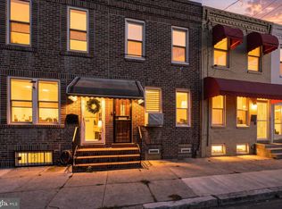 739 McClellan St, Philadelphia, PA 19148