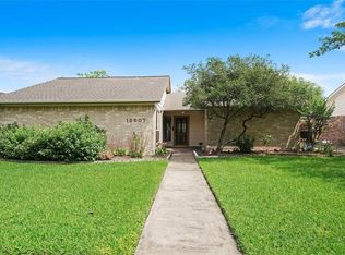 16507 Clearcrest Dr, Houston, TX 77059