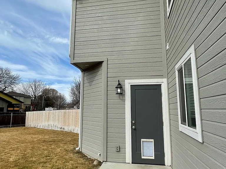5899 N Lakeshore Way — Photo 32