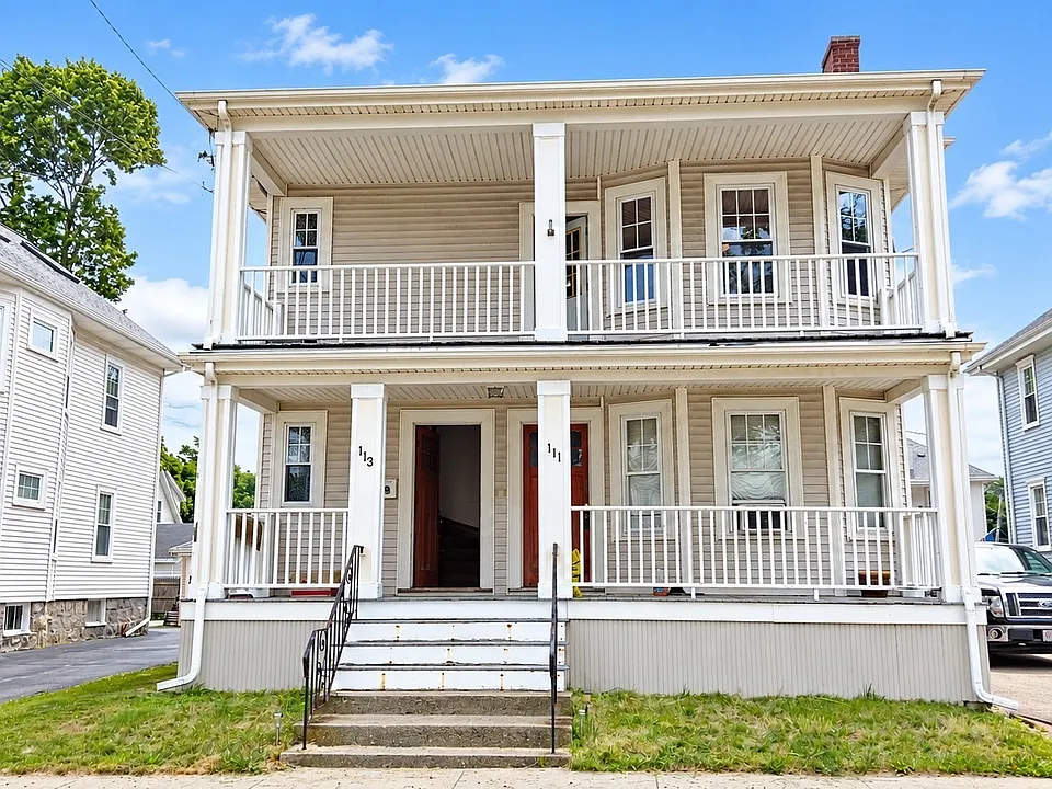 113 E Elm Ave #2