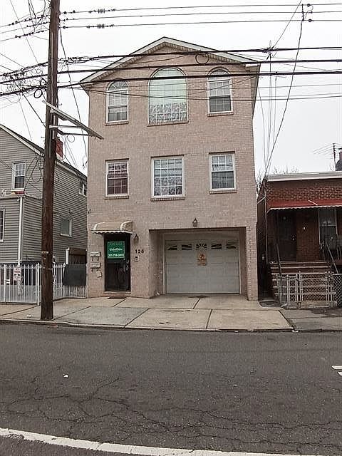 1st image of 126 Fulton Ave