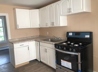 19 North Rd #TOP, Highland, NY 12528