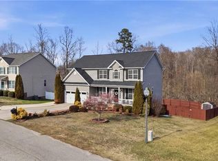467 Mahogany Dr, Thomasville, NC 27360