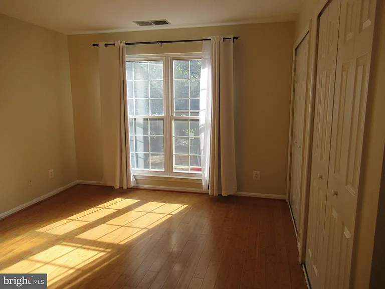 244 S Reynolds St #111 — Photo 16
