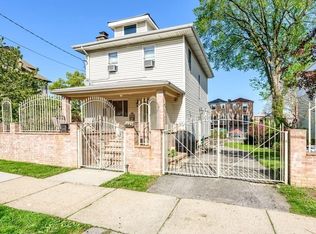 1642 Library Ave, Bronx, NY 10465