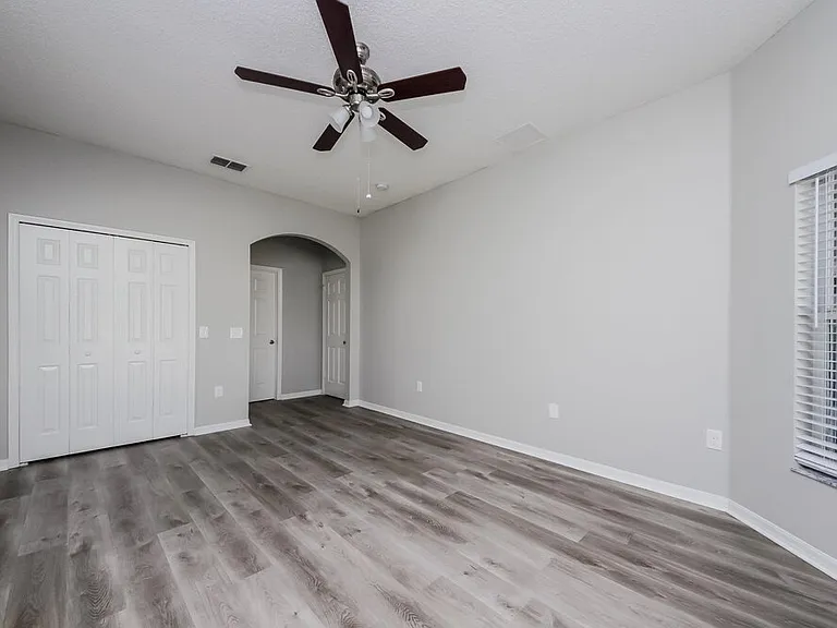 104 Bridgeport Way — Photo 8