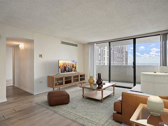 4th image of 1020 15th Street #16N