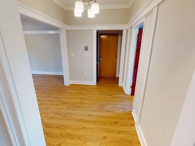 8 Farrington Ave #8A — Photo 34