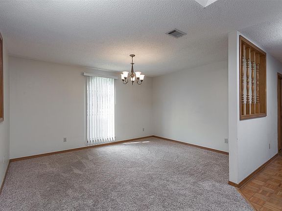 4th image of 224 Bimini Ct