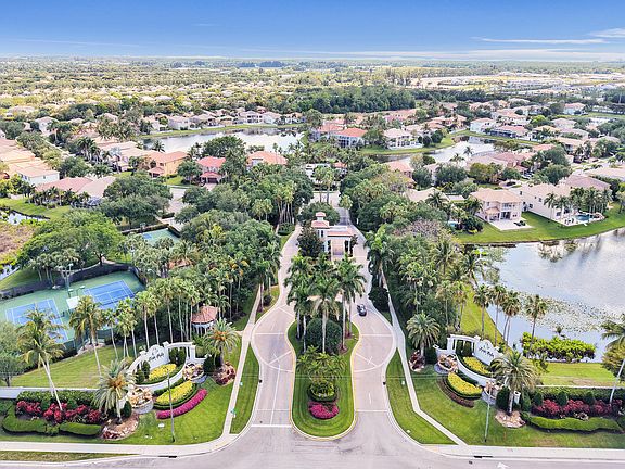 2nd image of 7347 Denicola Lane