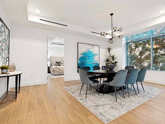 4th image of 2025 Woodall Rodgers Fwy Unit 23