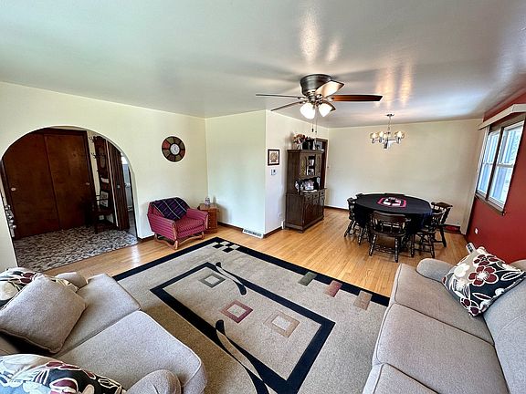 5th image of 10424 S Knox Ave