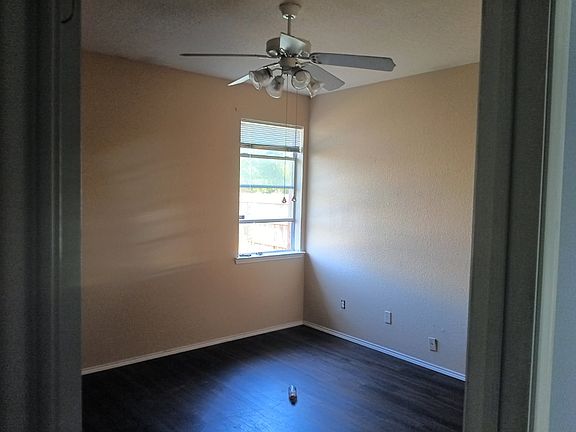 4th image of 8528 Rainy Lake Dr